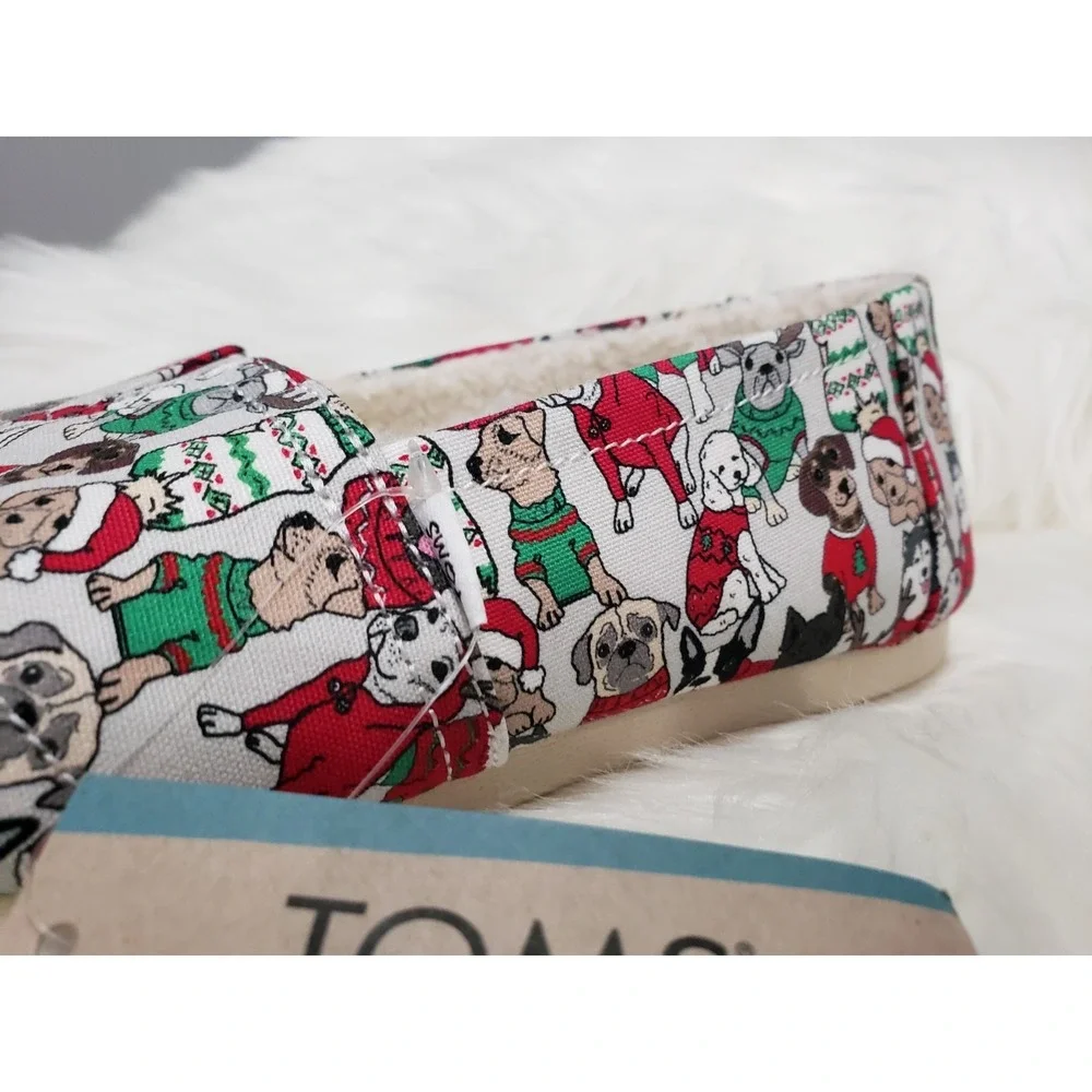 NEW NO BOX SIZE 8 TOMS Womens Flats Sweater Dogs Shoe Belmont  Christmas Holiday